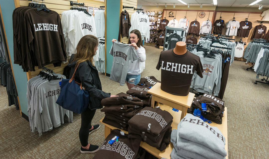 20 items from the Lehigh Bookstore that you should buy today - The Goblet